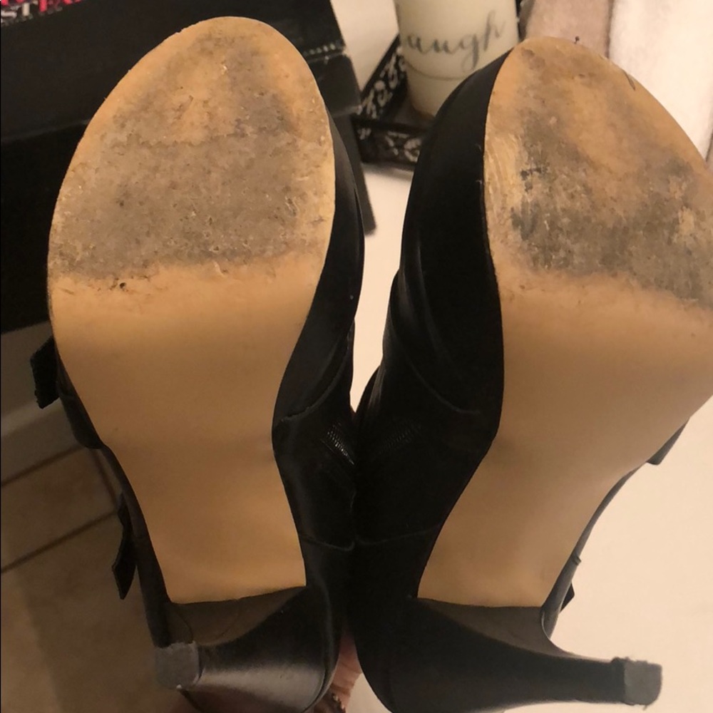 Black booties - Picture 5 of 5